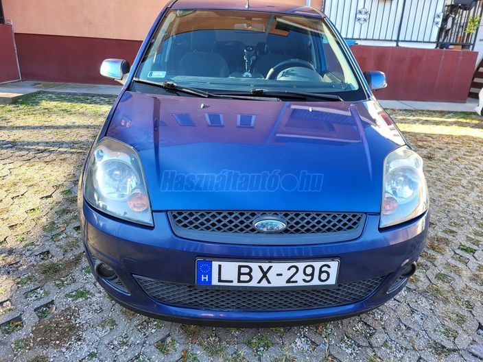 FORD FIESTA 1.4 Color