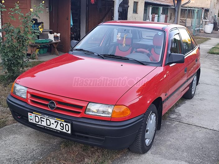 OPEL ASTRA F 1.4 GL