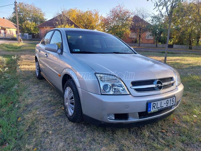 OPEL VECTRA C 1.6 Comfort