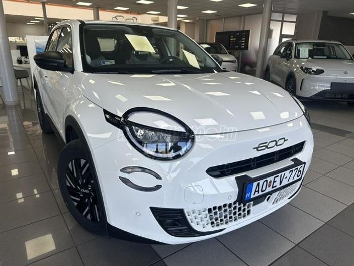 FIAT 600 1.2 MHEV eDCT