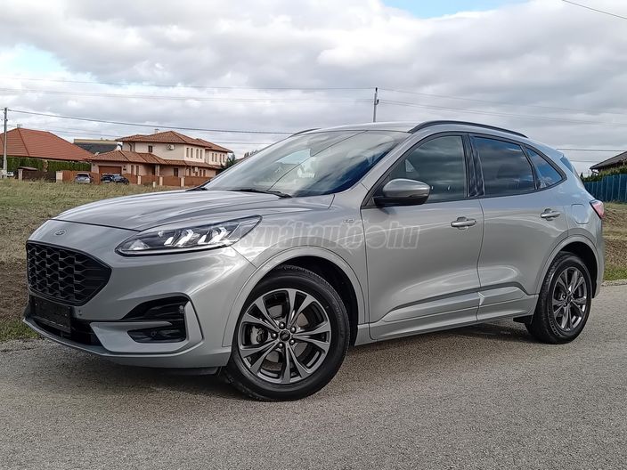 FORD KUGA 2.5 FHEV ST-Line CVT
