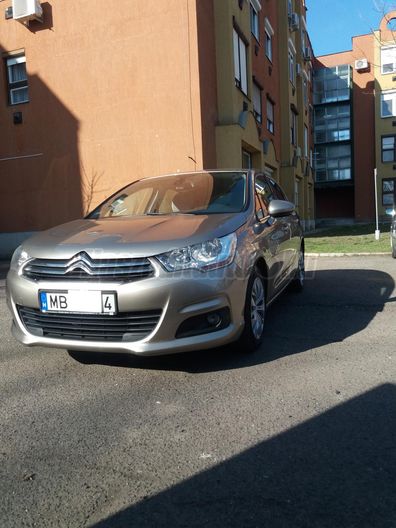 CITROEN C4 1.6 HDi Tendance