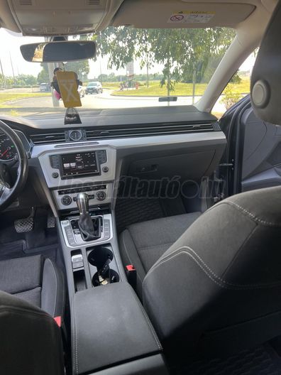 VOLKSWAGEN PASSAT VIII 1.6 TDI BMT Trendline
