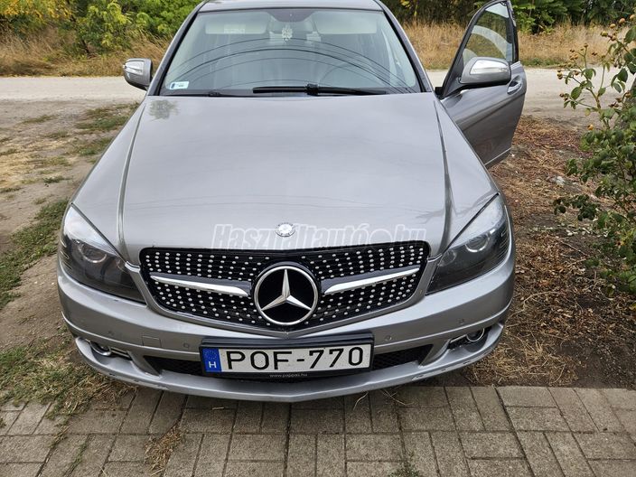 MERCEDES-BENZ 220