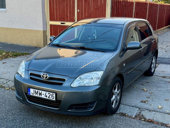 TOYOTA COROLLA 1.4 Sol