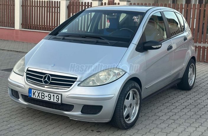 MERCEDES-BENZ A 200