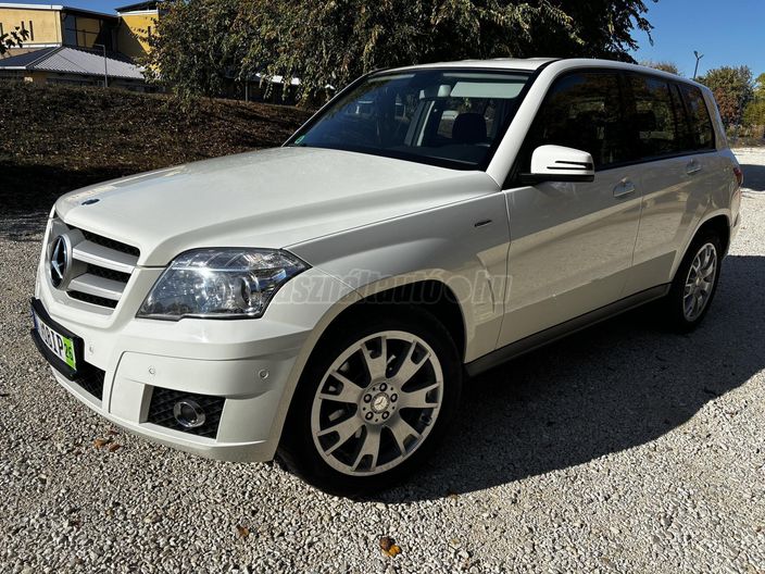 MERCEDES-BENZ GLK-OSZTÁLY GLK 220 CDI BlueEFF. 4Matic EURO5 (Automata)
