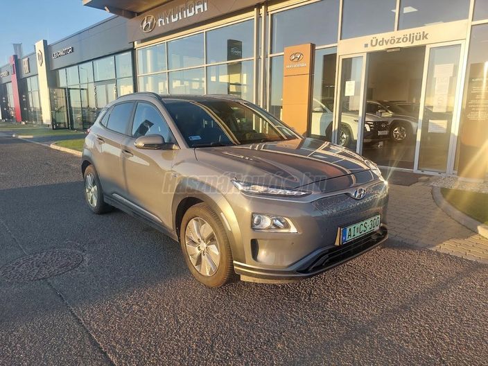 HYUNDAI KONA EV 64kWh Premium