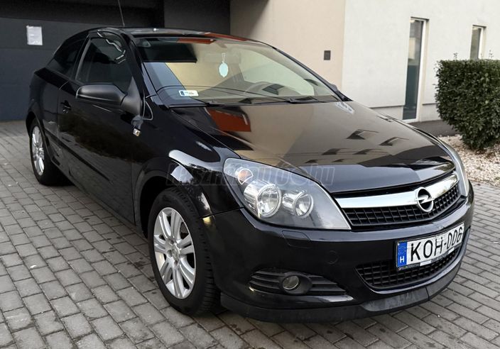 OPEL ASTRA H 1.8 GTC Cosmo