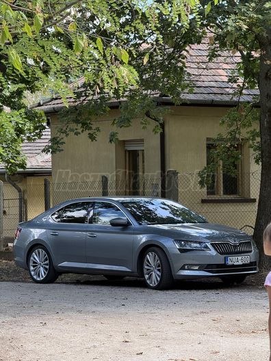 SKODA SUPERB 2.0 TSI Style 4x4 DSG
