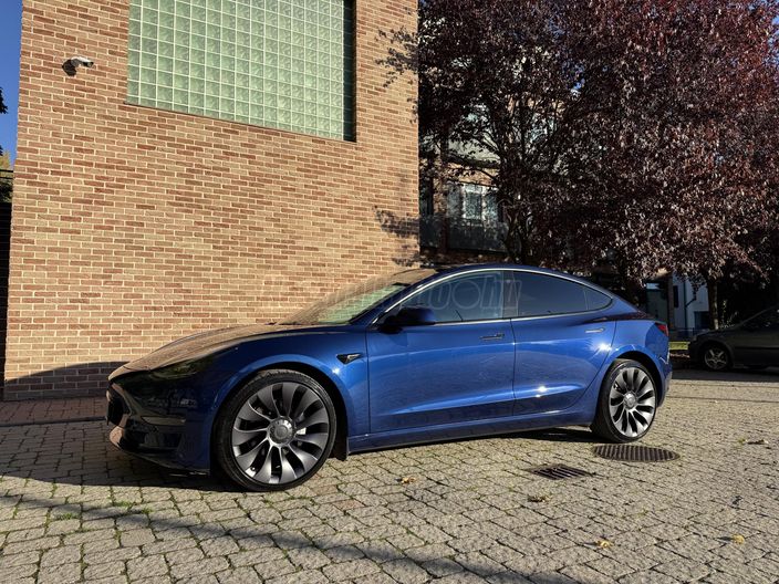TESLA MODEL 3 Long Range AWD (Automata)