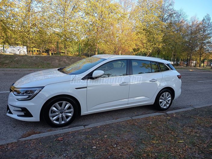 RENAULT MEGANE Grandtour 1.6 E-Tech Hybrid Zen