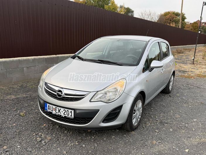 OPEL CORSA D 1.2 Color Edition