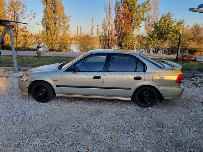 HONDA CIVIC 1.5i LS Klima