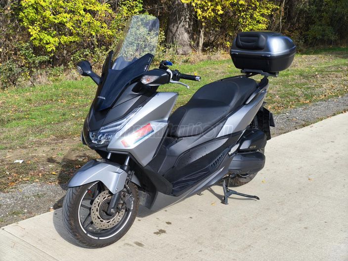 HONDA NSS 125 FORZA