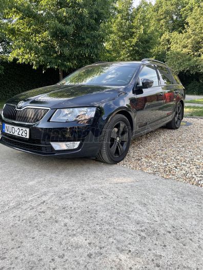 SKODA OCTAVIA Combi 2.0 CR TDI Style DSG6