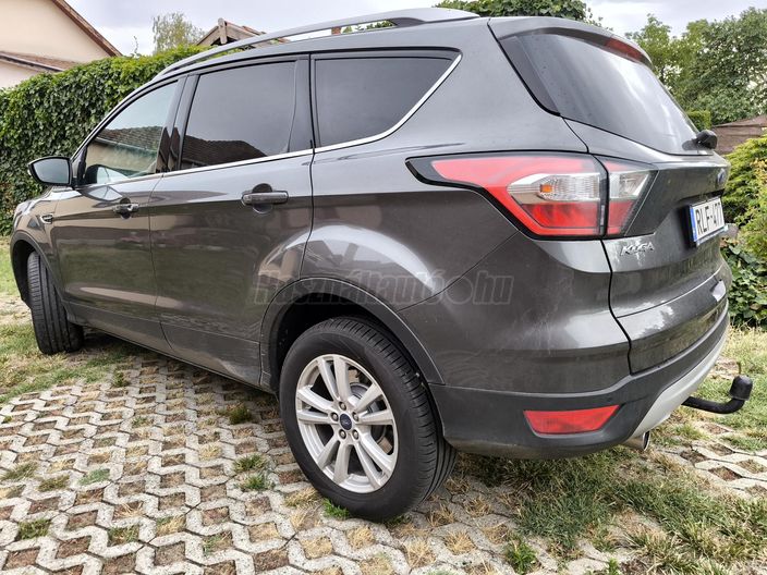 FORD KUGA 2.0 TDCi Titanium