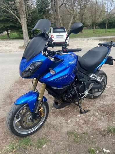 TRIUMPH TIGER 1050 ABS