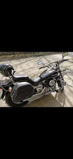 YAMAHA XVS 650 DRAG STAR