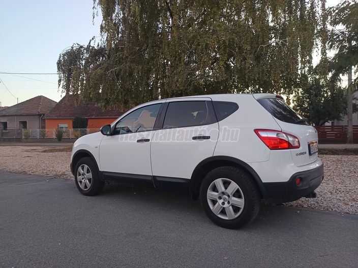 NISSAN QASHQAI 1.6 Visia