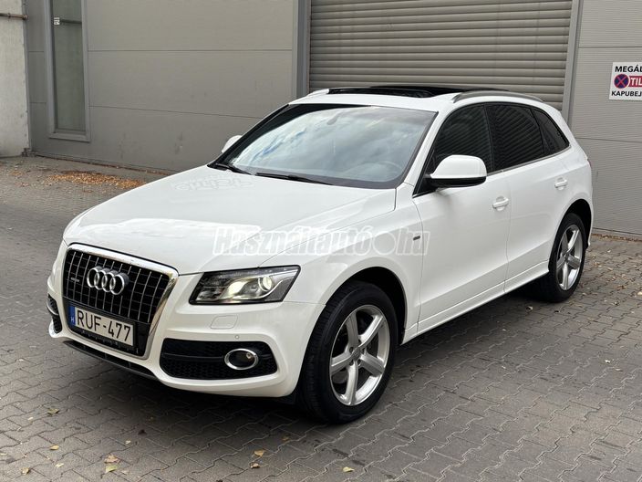 AUDI Q5 3.0 TDI DPF quattro S-tronic