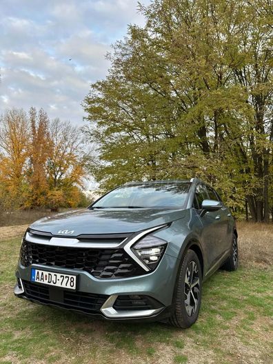 KIA SPORTAGE 1.6 T-GDI Hybrid Platinum DCT