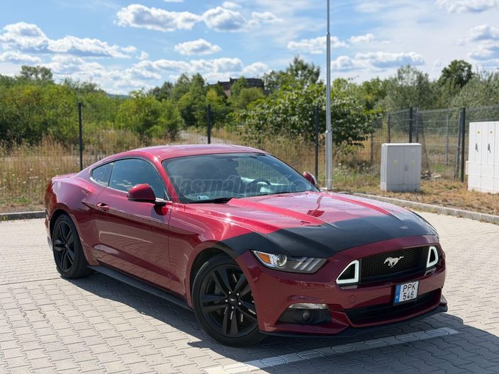FORD MUSTANG Fastback 2.3 EcoBoost (Automata)