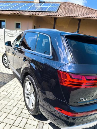 AUDI Q7 3.0 V6 TDI quattro Tiptronic ic [7 személy]
