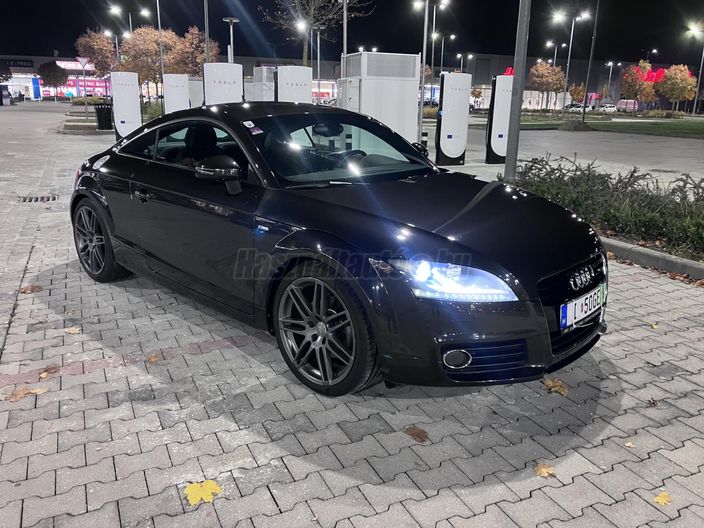 AUDI TT Coupe 2.0 TFSI S-tronic