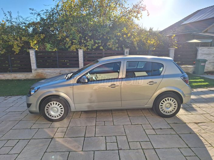 OPEL ASTRA H 1.6 Classic III