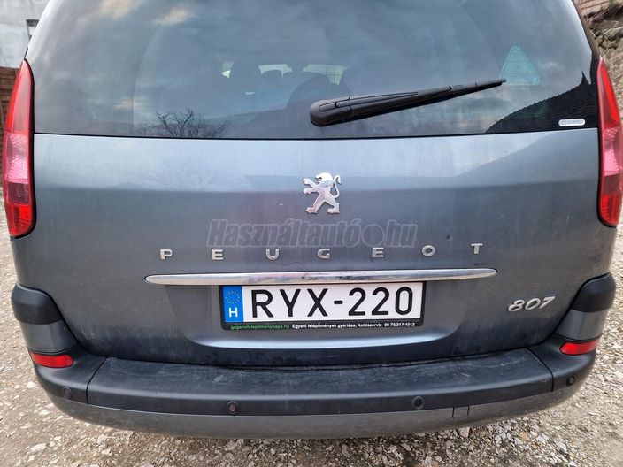 PEUGEOT 807 2.2 HDi Supreme