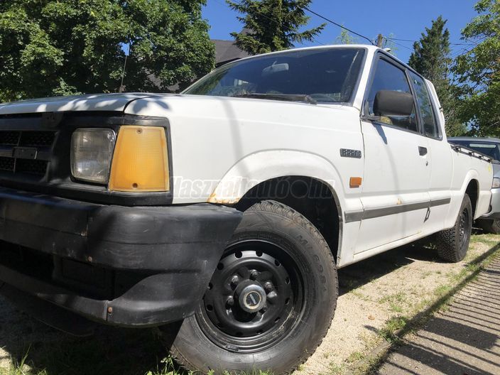 MAZDA B 2200 2.2 Plus + Hard Top