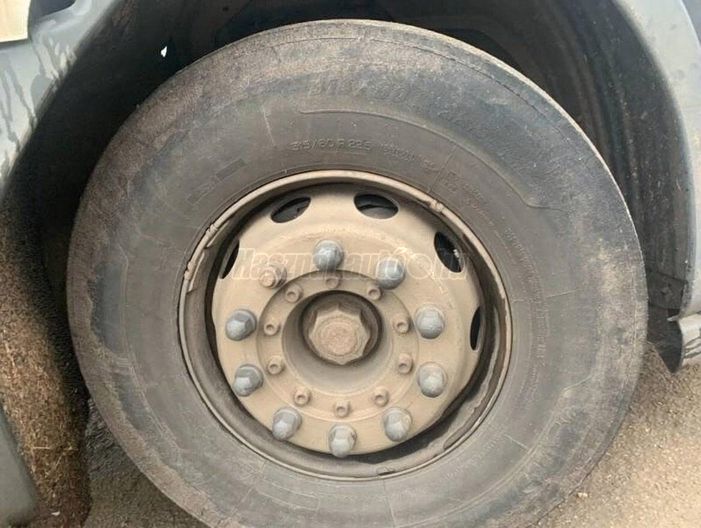 SCANIA P 280 / tail lift