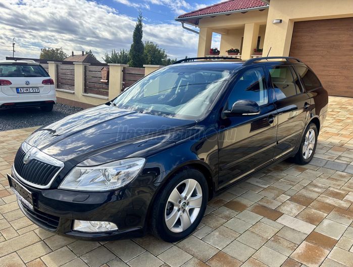 SKODA OCTAVIA Combi 2.0 CR TDI Elegance