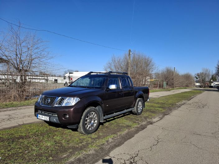 NISSAN NAVARA 4WD Double 3.0D V6 Platinum (Automata) EURO5