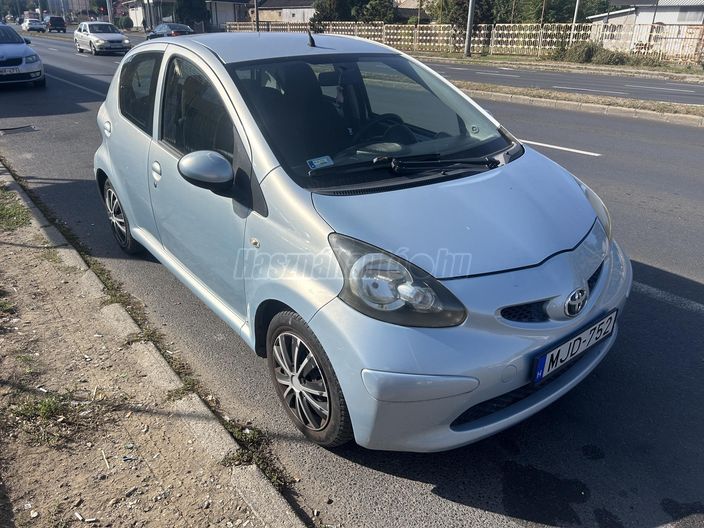 TOYOTA AYGO 1.0 Sport AC
