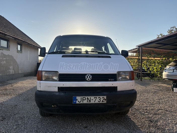 VOLKSWAGEN TRANSPORTER T4 2.5 7DM 1T2