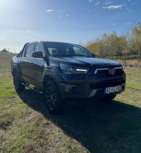 TOYOTA HILUX 2.8 D-4D 4x4 Double Invincible (Automata)