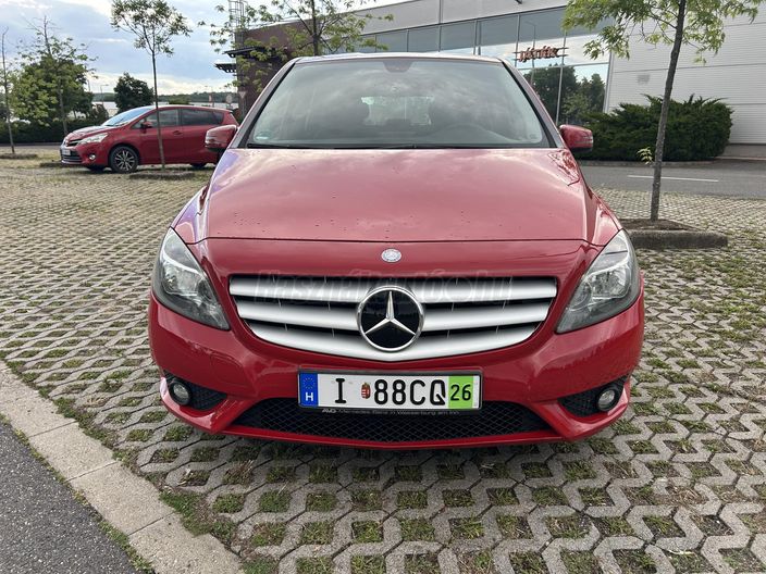 MERCEDES-BENZ B 200 CDI BlueEFFICIENCY