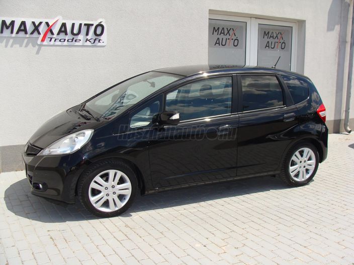 HONDA JAZZ 1.4 Elegance
