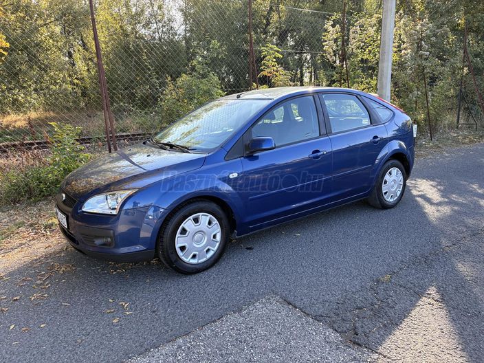 FORD FOCUS 1.6 Collection