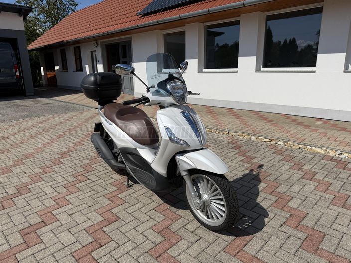 PIAGGIO BEVERLY TOURER 300