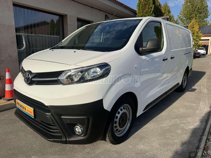 TOYOTA PROACE 2.0 D-4D Panel Van Active Smart Cargo L2H1