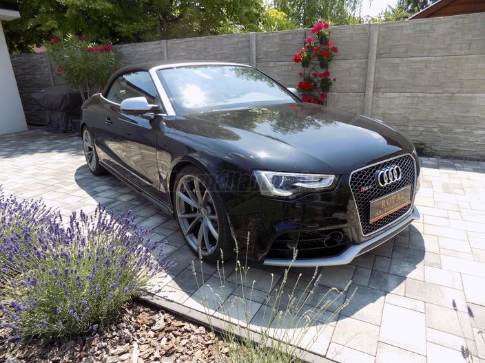AUDI RS5 Cabrio 4.2 V8 FSI quattro S-tronic