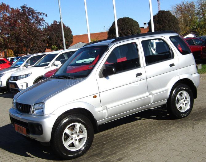 DAIHATSU TERIOS 1.3 Top (Automata)