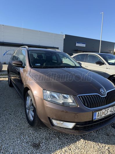 SKODA OCTAVIA Combi 1.6 CR TDI Ambition