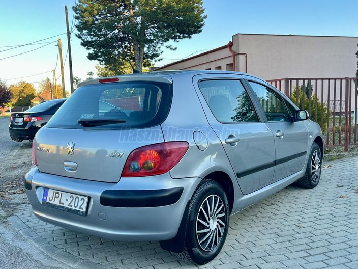 PEUGEOT 307 1.4 16V Profil