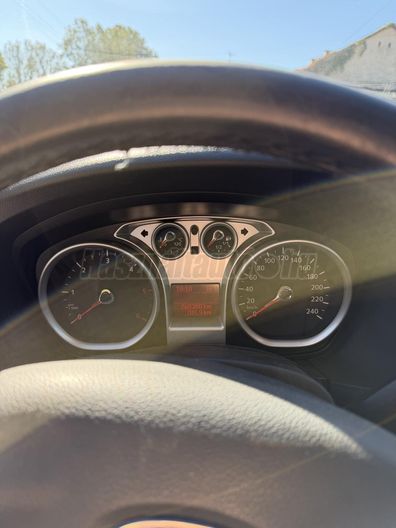 FORD FOCUS 1.6 TDCi Titanium DPF
