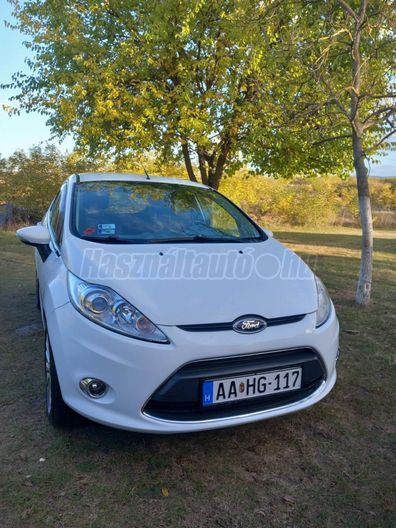 FORD FIESTA 1.4 Titanium