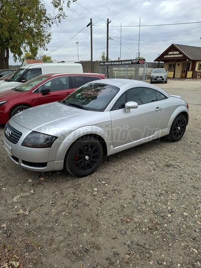 AUDI TT Coupe 1.8 T Quattro